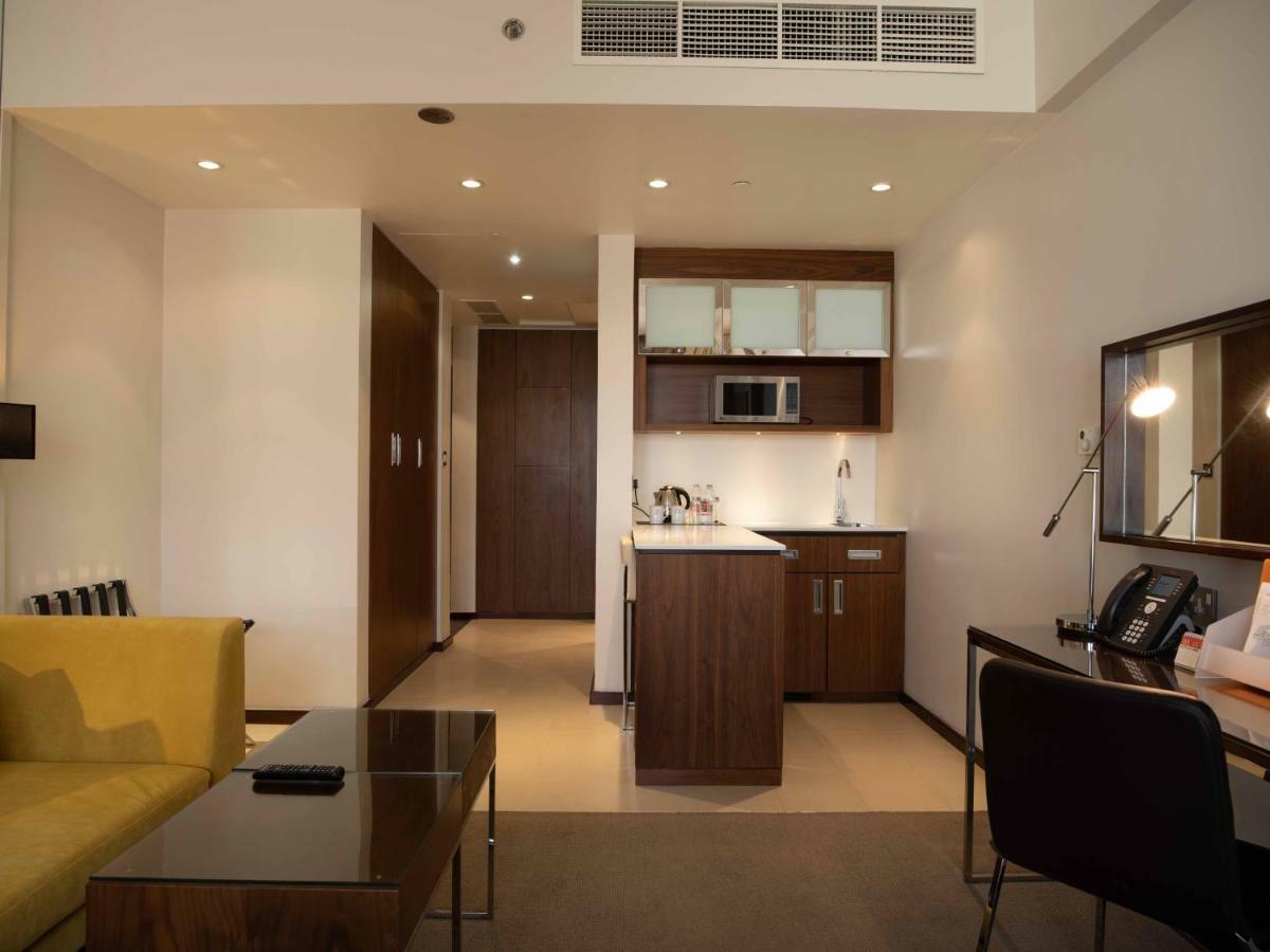 מלון Centro Capital Doha - By Rotana מראה חיצוני תמונה
